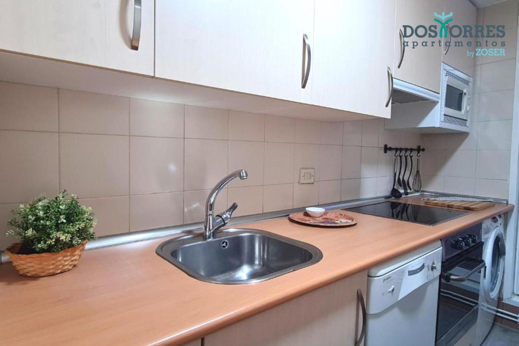 Apartamentos Dos Torres Bárbol - Oasis céntrico con jacuzzi en la habitación y garaje privado Zaragoza Exterior foto